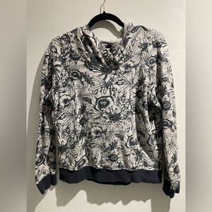 Patagonia AOP wildflower sweatshirt hoody women’s medium